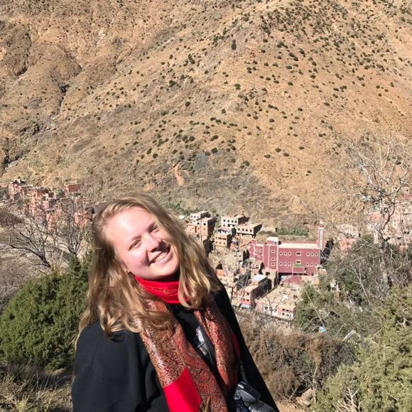 Meet your Posher, Marianne - Picture 1 of 1